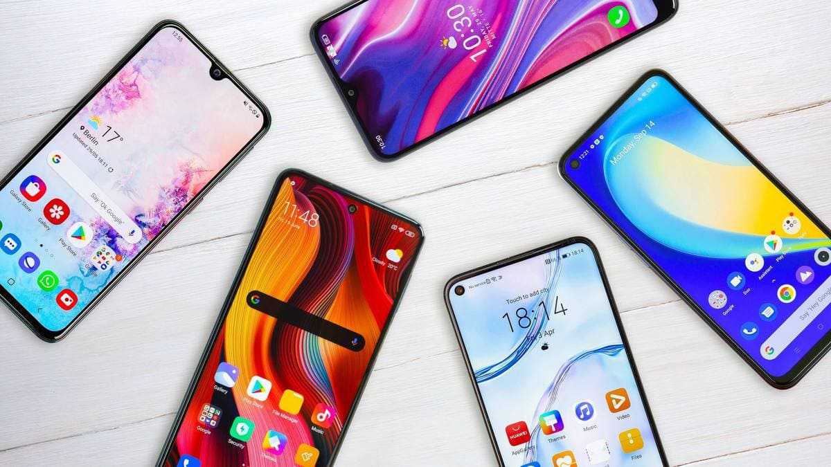 Лучшие бюджетные смартфоны 2021 года, стоимость которых не превышает 20000 рублей В подборку вошли пять моделей от разных брендов, в том числе Samsung и Xiaomi