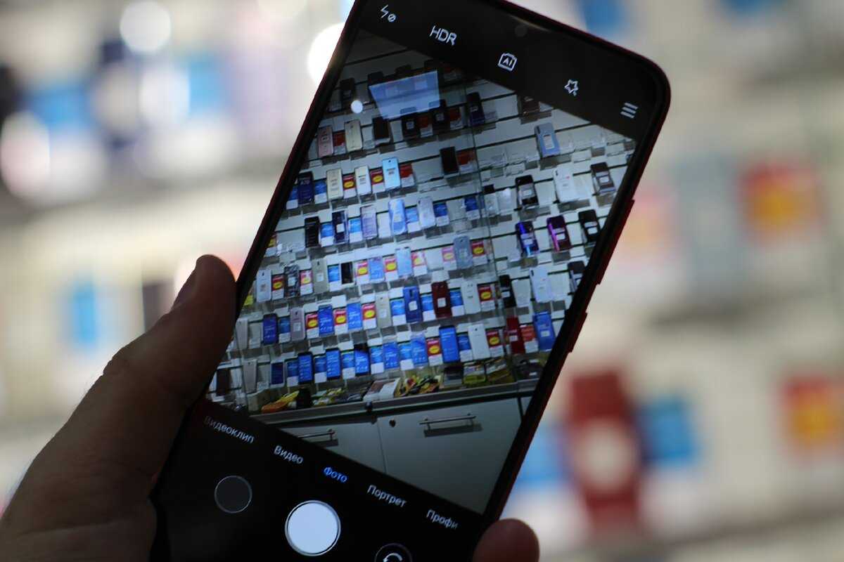 Недорогой смартфон с хорошей камерой 2024. Xiaomi 2017. Xiaomi c500. Xiaomi бюджетники. Xiaomi бюджетник камера по середине.